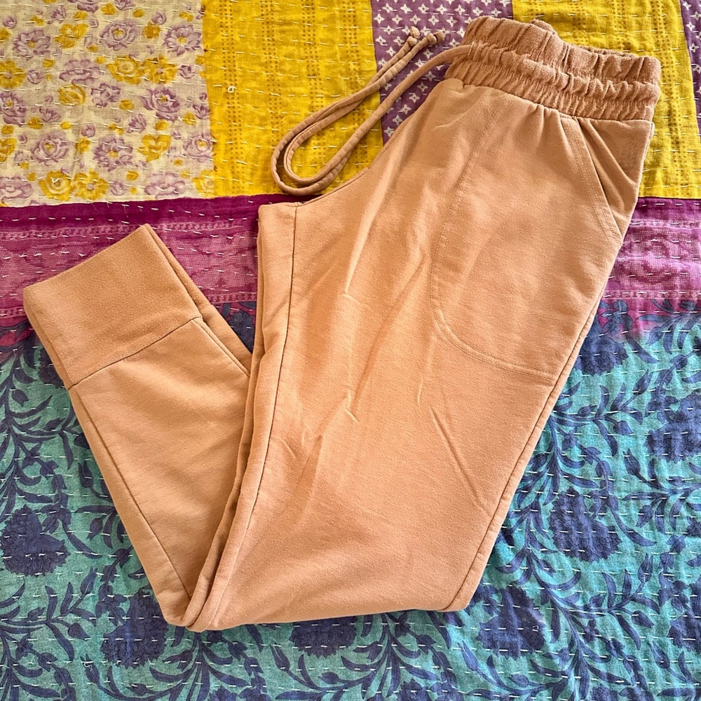 Free People movement joggers, medium, orange pink. Super cute! Worn ONCE